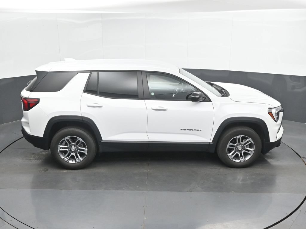 Used 2025 GMC Terrain Elevation AWD/4WD image 32