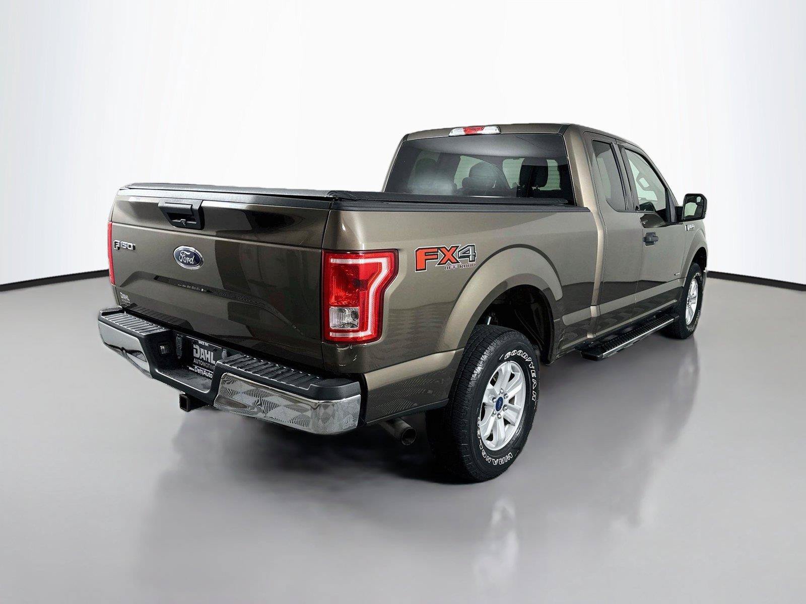 Used 2015 Ford F150 XLT w/ Equipment Group 301A Mid AWD/4WD image 13