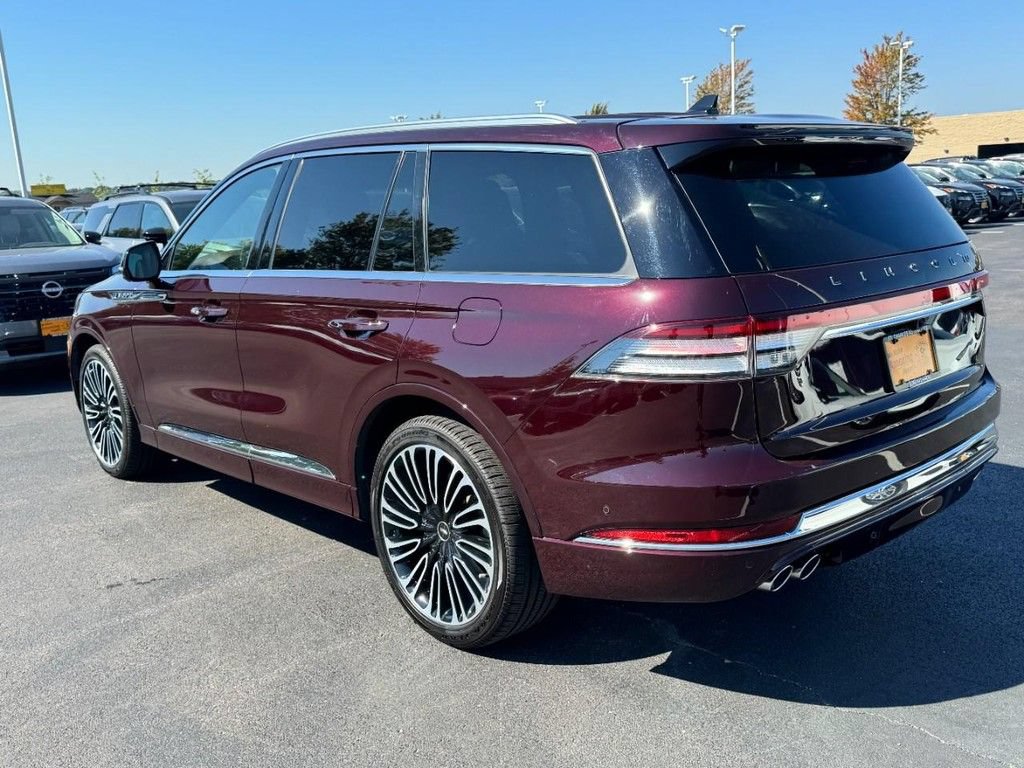 Used 2023 Lincoln Aviator Black Label w/ Dynamic Handling Package AWD/4WD image 5