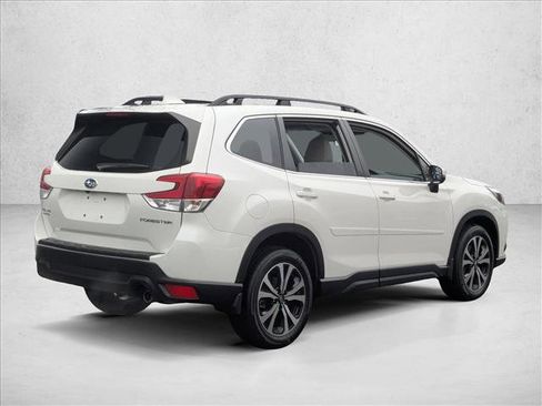Certified 2023 Subaru Forester Limited image 5