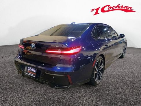 Used 2023 BMW i7 xDrive60 AWD/4WD image 22
