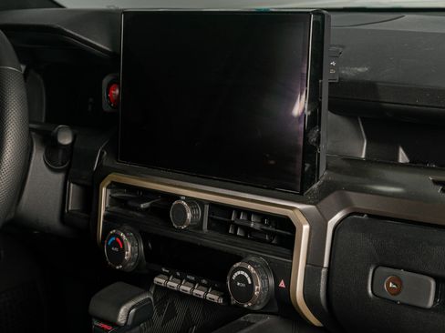 Used 2024 Toyota Tacoma TRD Sport image 27