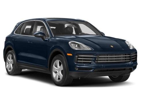 Used 2022 Porsche Cayenne S image 9