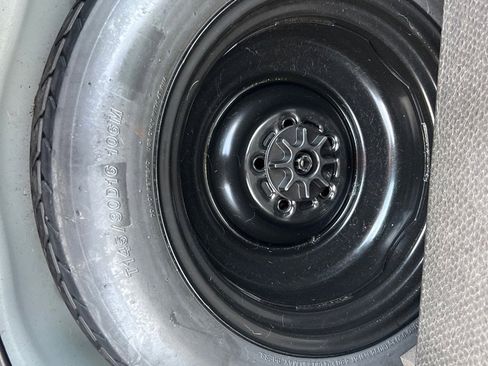 Used 2020 MAZDA CX-5 Touring image 23