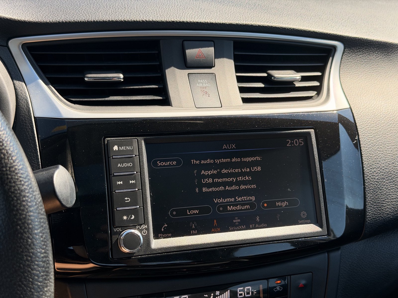 Used 2019 Nissan Sentra SV w/ Special Edition Package FWD image 23