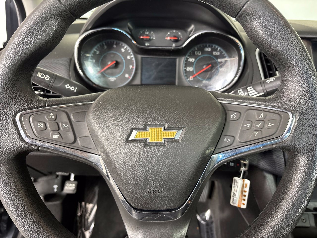 Used 2018 Chevrolet Cruze LT w/ LT Fleet Convenience Package FWD image 12