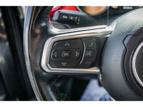 Used 2020 Jeep Gladiator Rubicon image 10