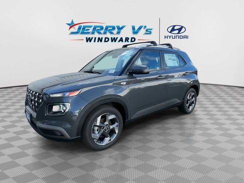 New 2025 Hyundai Venue SEL image 4