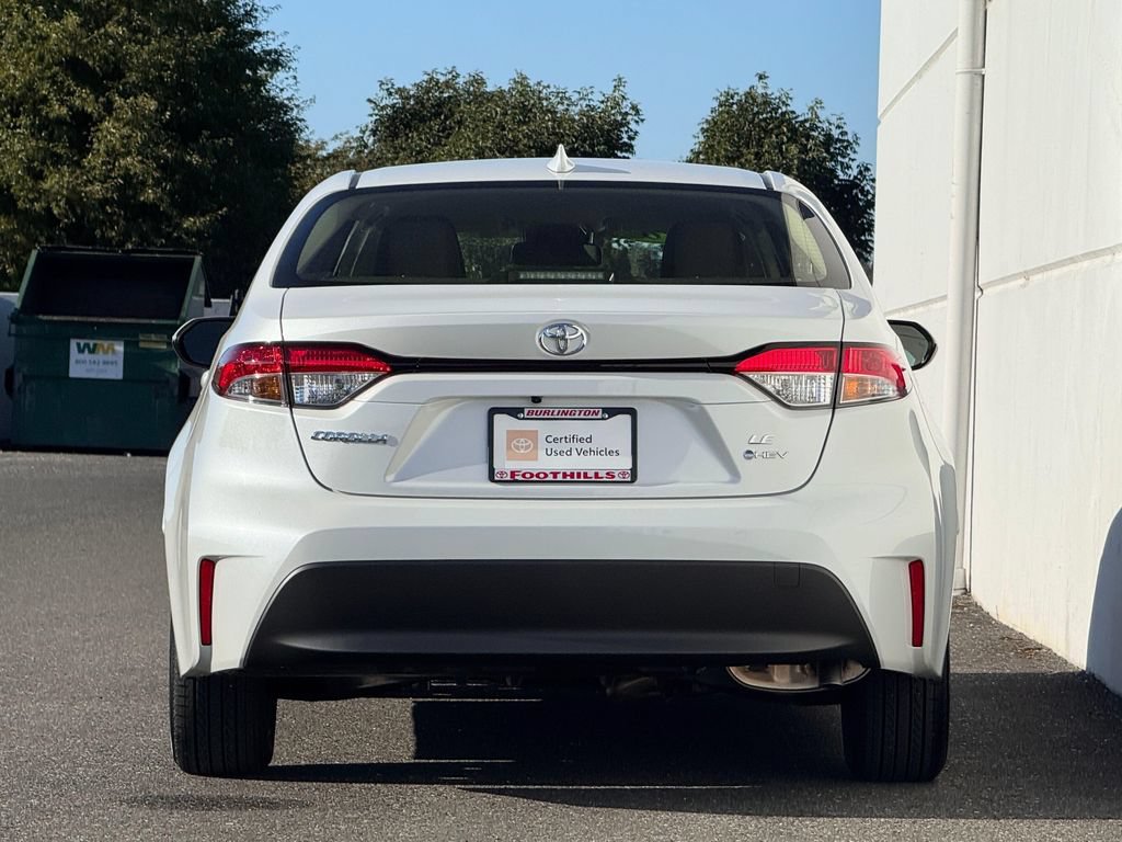 Certified 2026 Toyota Corolla LE AWD/4WD image 6