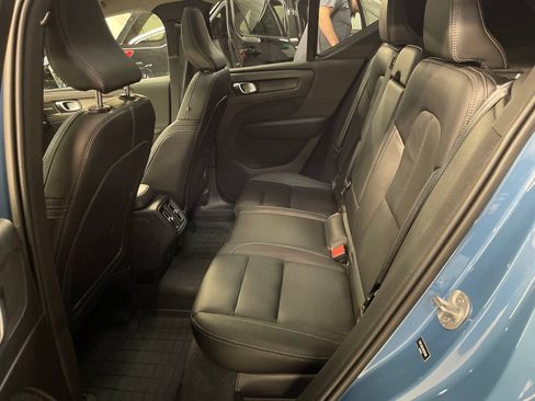 Used 2024 Volvo XC40 B5 Plus AWD/4WD image 21