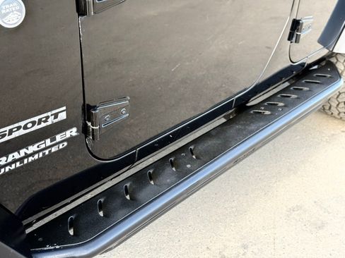 Used 2015 Jeep Wrangler Unlimited Sport w/ Connectivity Group image 20