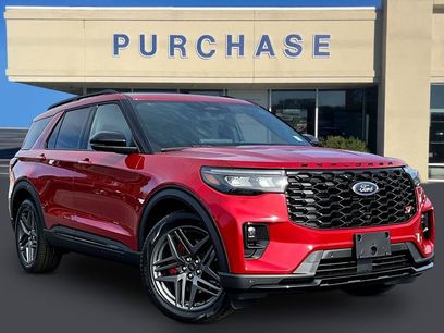 New 2026 Ford Explorer ST w/ Sun And Sound Package