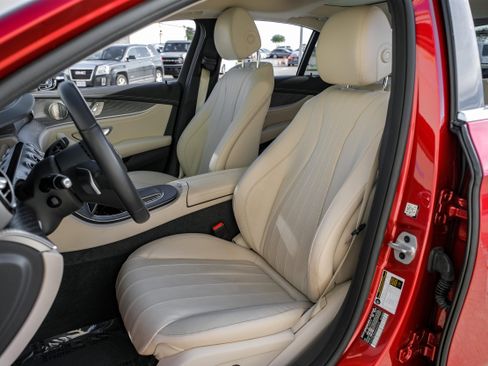 Used 2021 Mercedes-Benz E 350 E 350 w/ Premium Package image 30