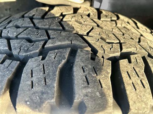 Used 2020 Toyota Tacoma TRD Off-Road image 11