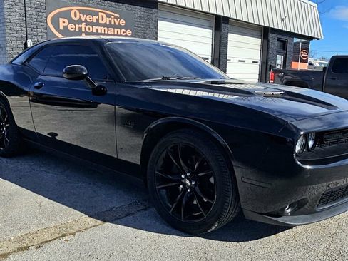 Used 2018 Dodge Challenger R/T w/ Blacktop Package image 2