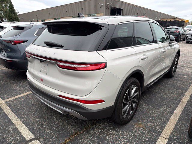 Used 2023 Lincoln Corsair AWD w/ Equipment Group 101A image 5