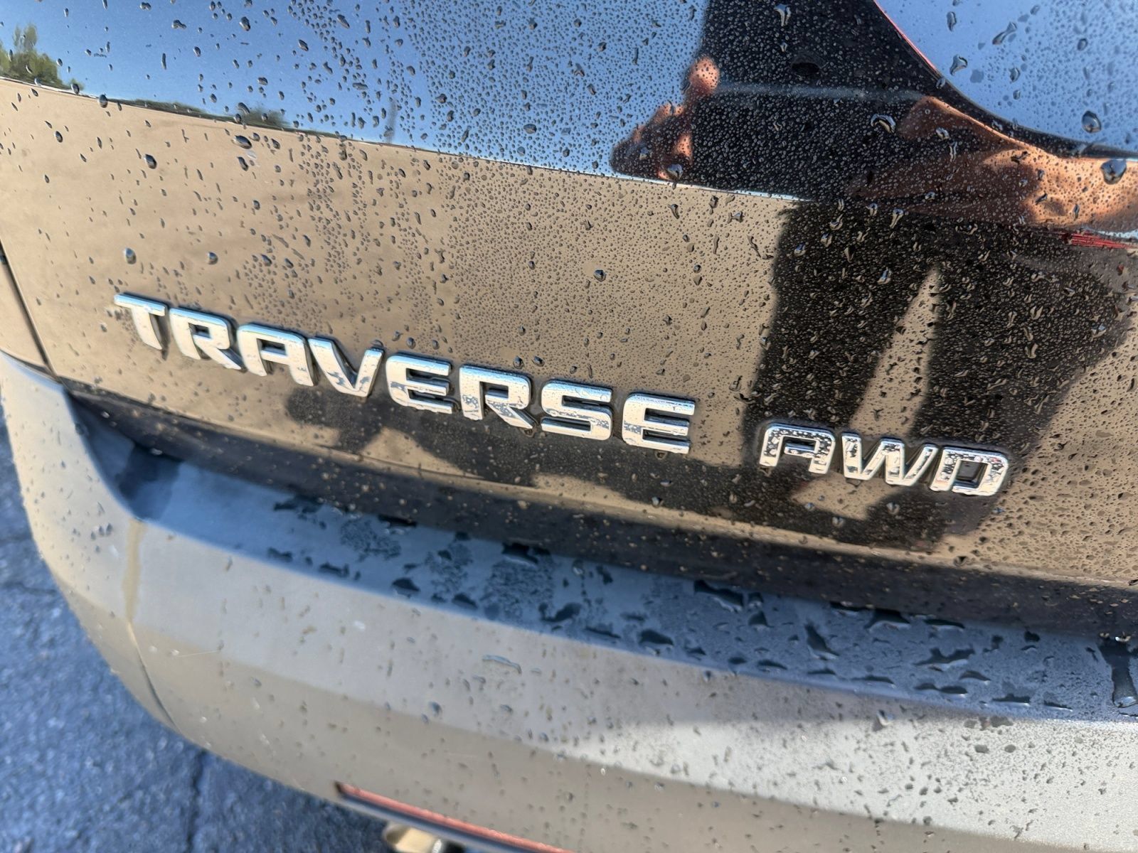 Used 2020 Chevrolet Traverse LS AWD/4WD image 30