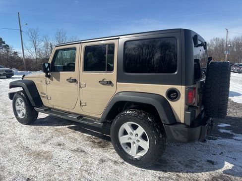 Used 2016 Jeep Wrangler Unlimited Sport w/ Quick Order Package 24S image 7