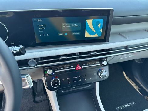 New 2026 Hyundai Tucson SEL image 11