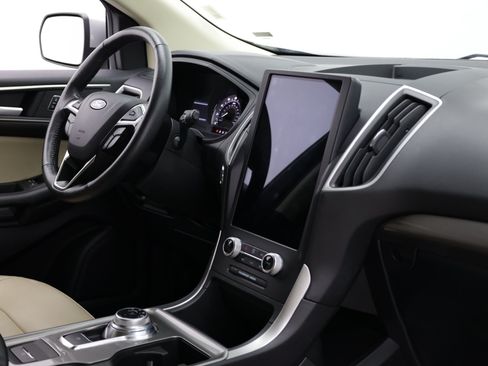 Used 2024 Ford Edge SEL AWD/4WD image 35