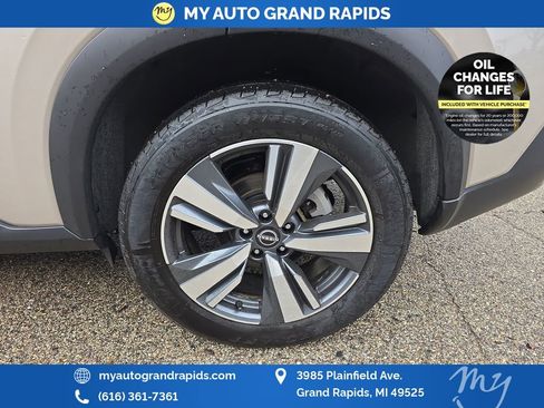 Used 2023 Nissan Rogue SL AWD/4WD image 30