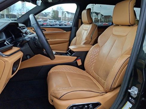 Certified 2023 Jeep Grand Cherokee L Summit AWD/4WD image 17