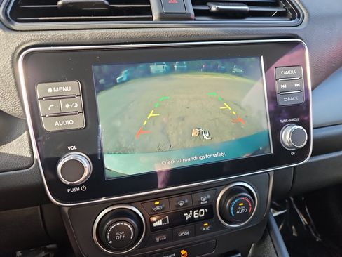 Used 2025 Nissan Leaf S FWD image 16