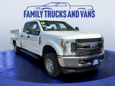 Used 2018 Ford F250 XL w/ Power Equipment Group AWD/4WD image 12