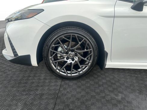Used 2025 Toyota Camry SE w/ Multimedia Upgrade Package FWD image 14