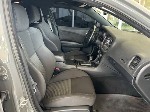 Used 2019 Dodge Charger R/T w/ Driver Confidence Group RWD image 19