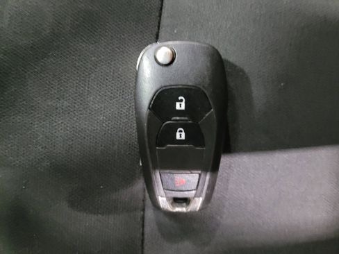 Used 2019 Chevrolet Trax LS image 32