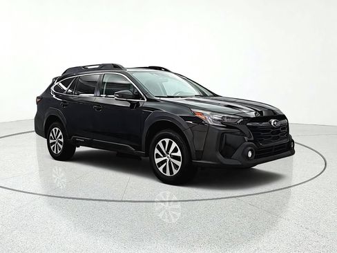Used 2023 Subaru Outback Premium AWD/4WD image 8