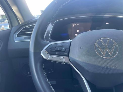 Used 2022 Volkswagen Tiguan S image 20