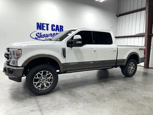 Used 2020 Ford F250 King Ranch w/ King Ranch Ultimate Package AWD/4WD image 4