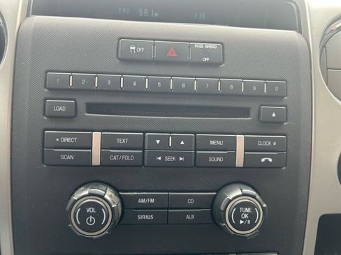 Used 2011 Ford F150 XLT w/ XLT Chrome Pkg image 22