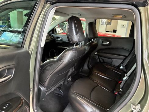 Used 2019 Jeep Compass Limited AWD/4WD image 28
