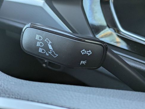 Used 2022 Volkswagen Jetta S image 23