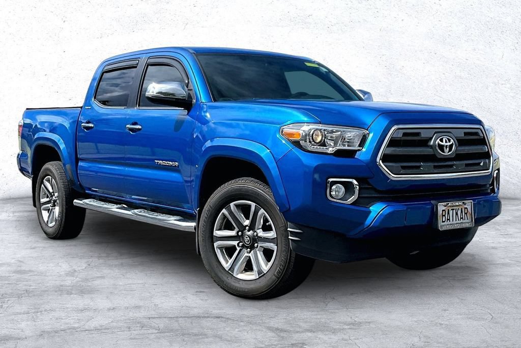 Used 2017 Toyota Tacoma Limited RWD image 11