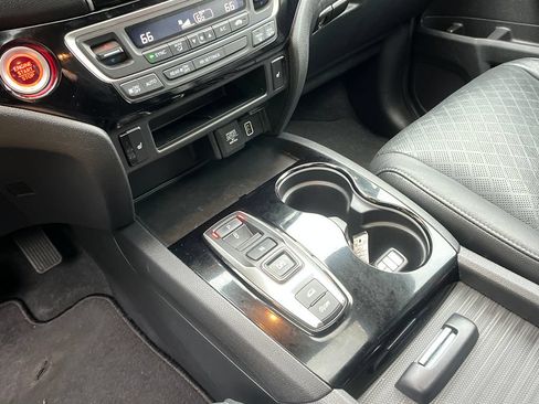 Used 2019 Honda Passport Touring image 20