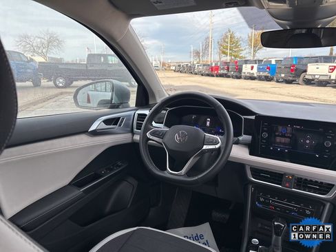 Used 2025 Volkswagen Taos SE image 52