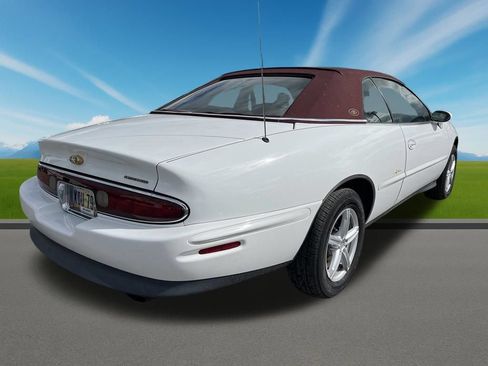 Used 1995 Buick Riviera Supercharged Coupe FWD image 5