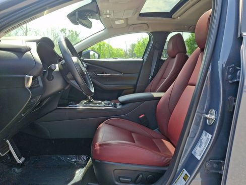 Used 2024 MAZDA CX-30 AWD 2.5 S w/ Preferred Package image 13
