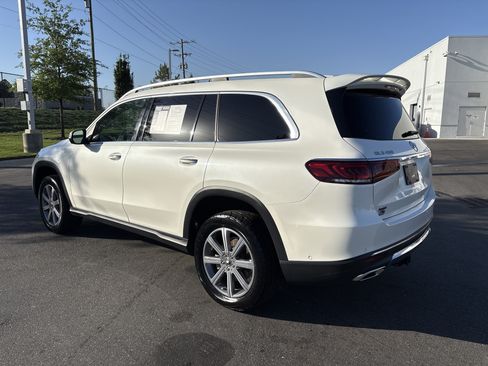Used 2022 Mercedes-Benz GLS 450 4MATIC image 7