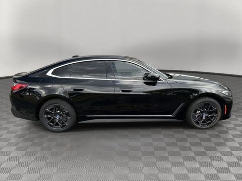 Certified 2023 BMW i4 eDrive35 w/ Premium Package image 6