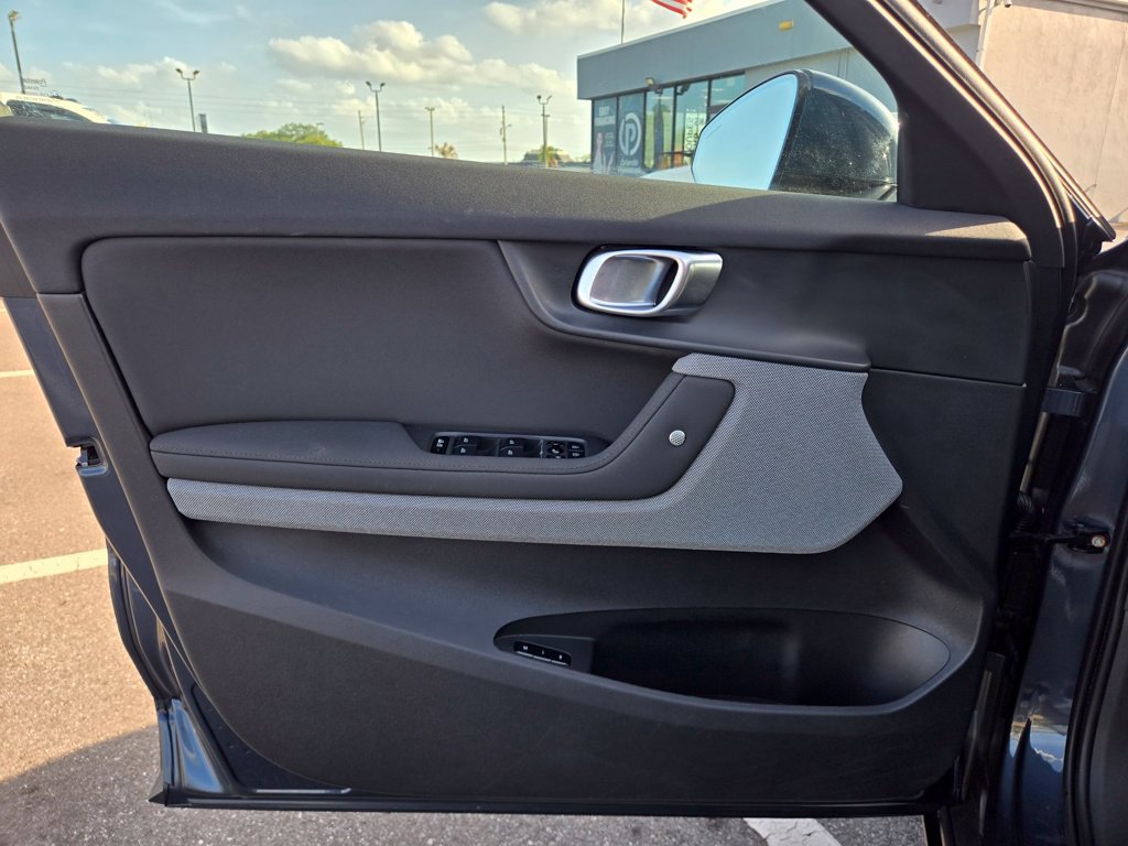 Used 2022 Polestar Polestar 2 w/ Plus Package AWD/4WD image 24