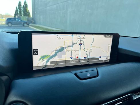 Certified 2025 MAZDA CX-70 Plug-In Hybrid w/ Premium Plus image 31