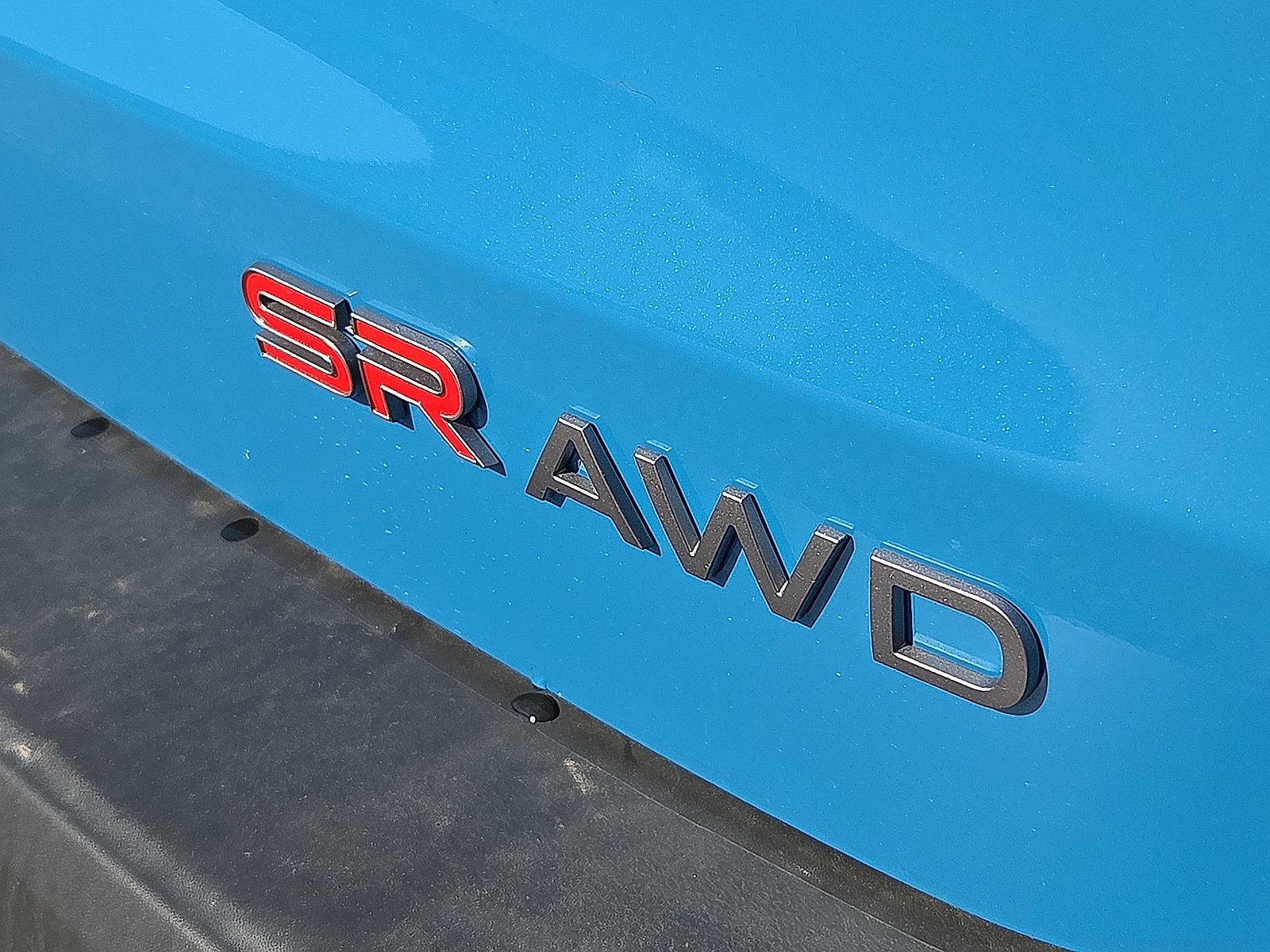 Used 2025 Nissan Kicks SR w/ Illumination Package AWD/4WD image 8
