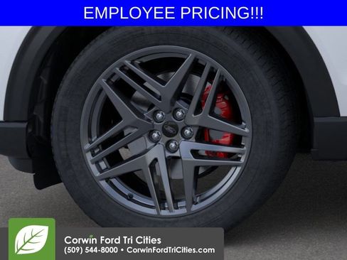 New 2026 Ford Explorer ST w/ Sun And Sound Package AWD/4WD image 18