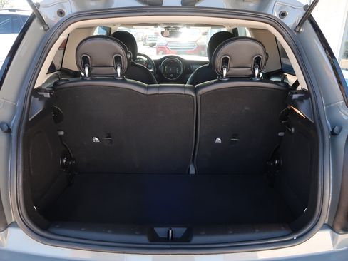 Used 2018 MINI Cooper 2-Door Hardtop FWD image 29