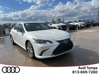 Used 2021 Lexus ES 300h w/ Premium Package